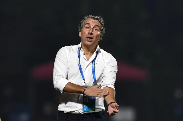 哈维尔甘拜下风：输球为我们提个醒！我来承担一切